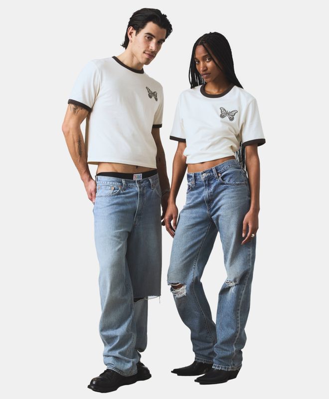 Levi's® Pride Playera Shrunken Ringer