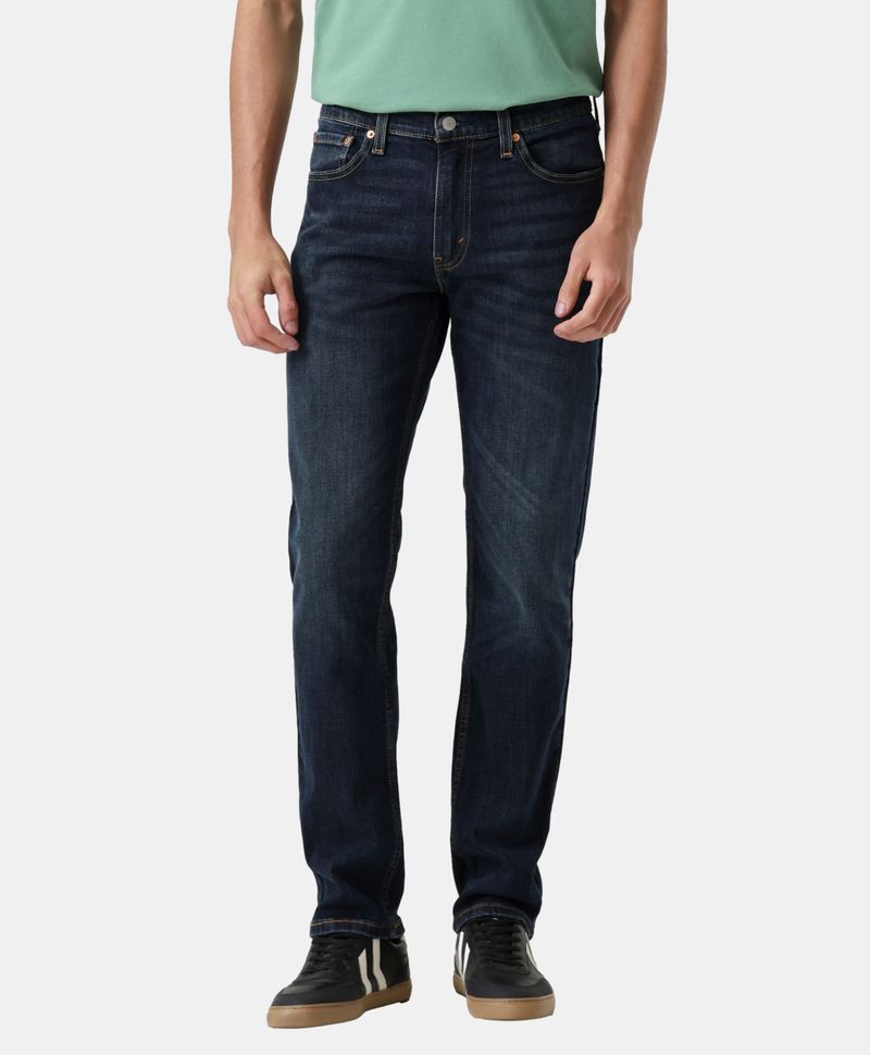 Vista frontal del pantalónde mezclilla  slim 511 azul.