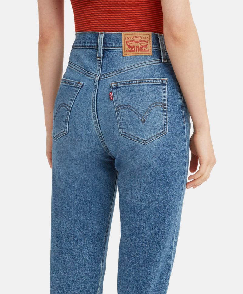 Jean mom 2024 levis 501