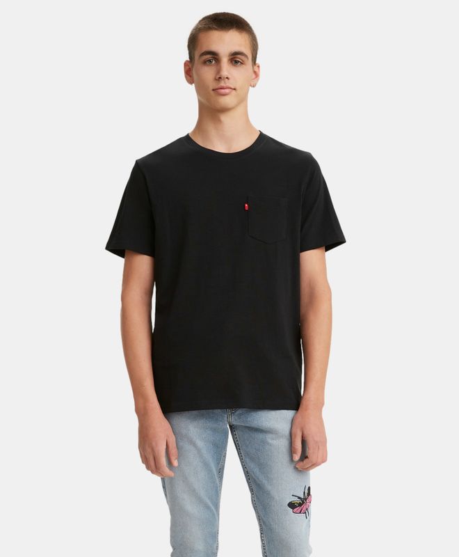 Levi's® Classic Pocket T-Shirt