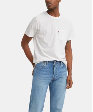 Levi's®Classic Pocket Tee