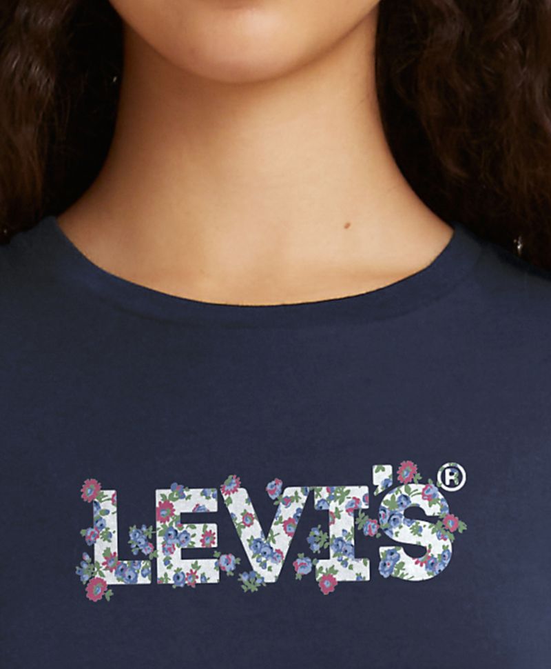 Playera Levi's cuello redondo para mujer